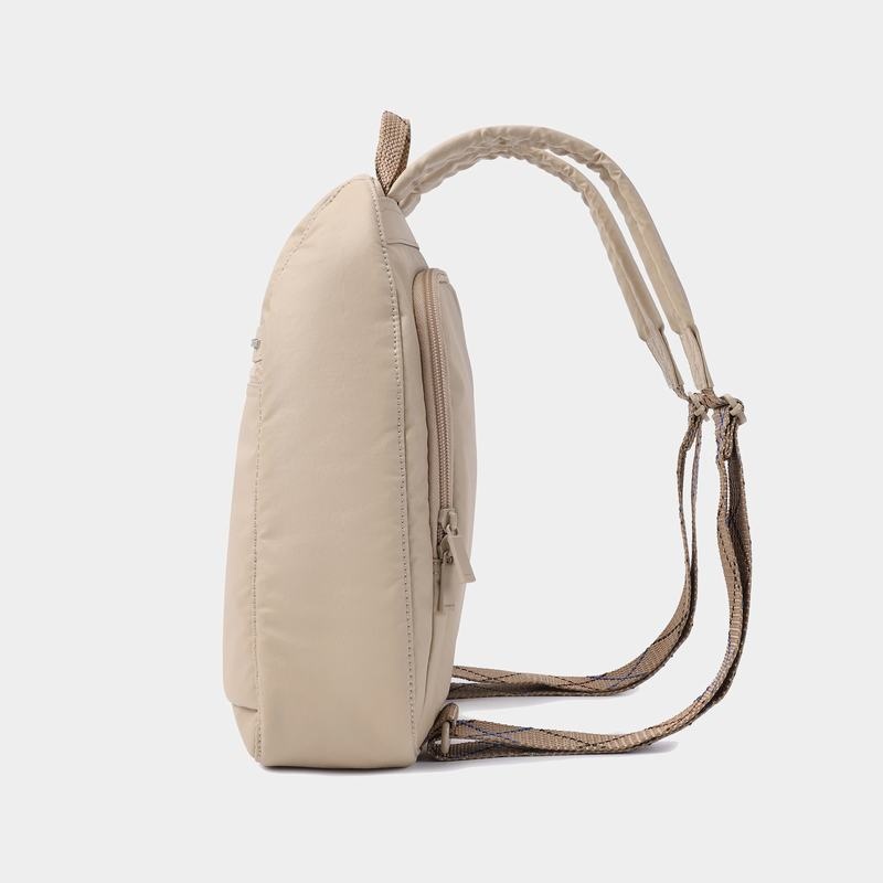 Hedgren Vogue Rfid Women's Backpacks Beige | BJG3789EA